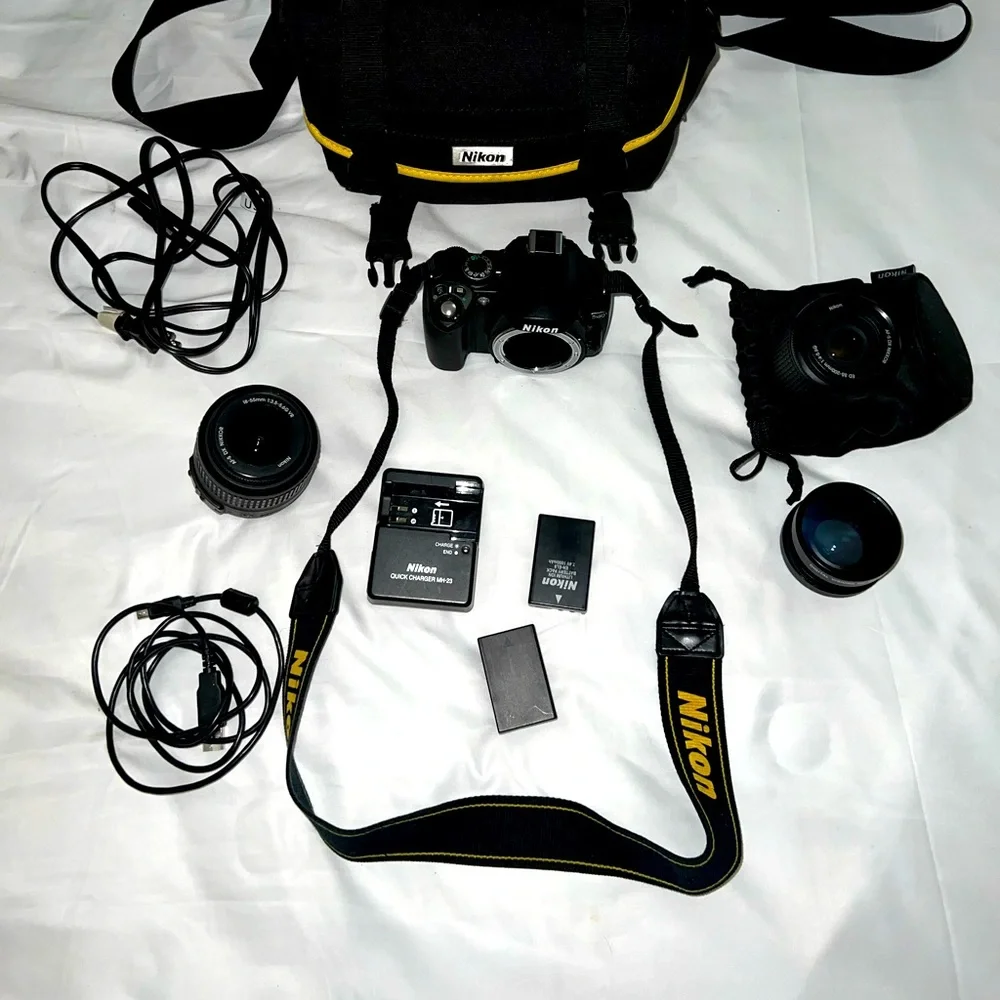 Nikon D40 Digital Camera